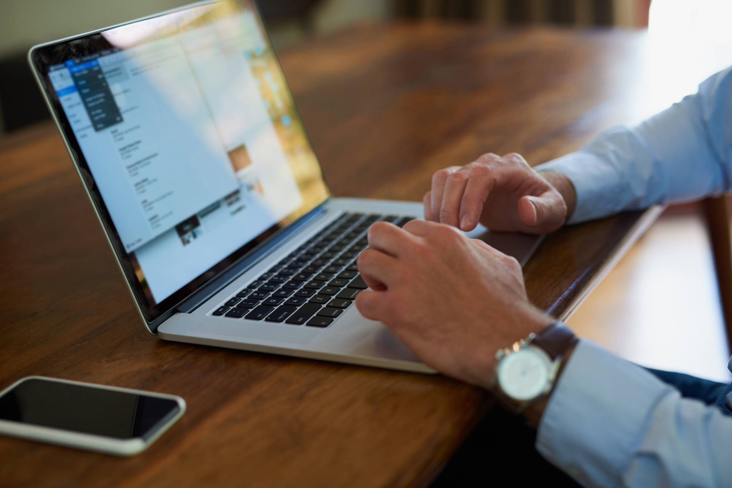 How to Write a Missed Appointment Email That Wins Clients Back